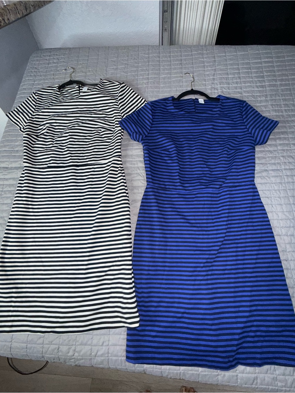 Lot 2 Old Navy Blue and Black Striped Short-Sleeve Sheath Dress
